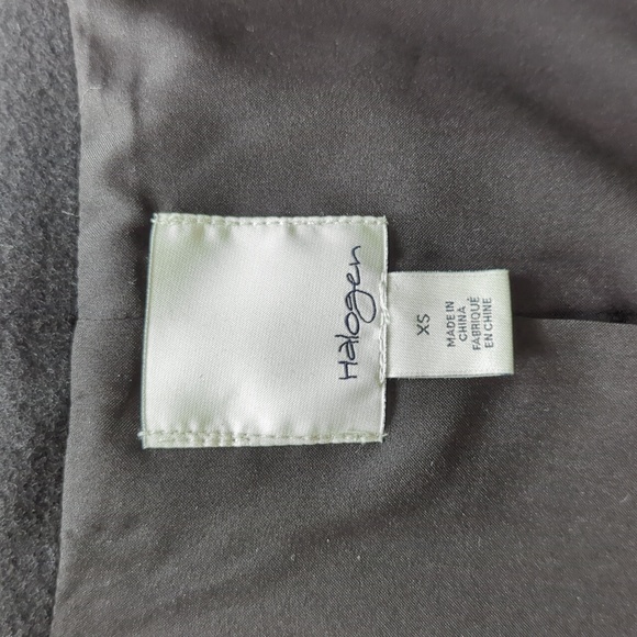 Halogen Stylish Black Blazer with Pleather Belt- Size XS - Picture 5 of 5